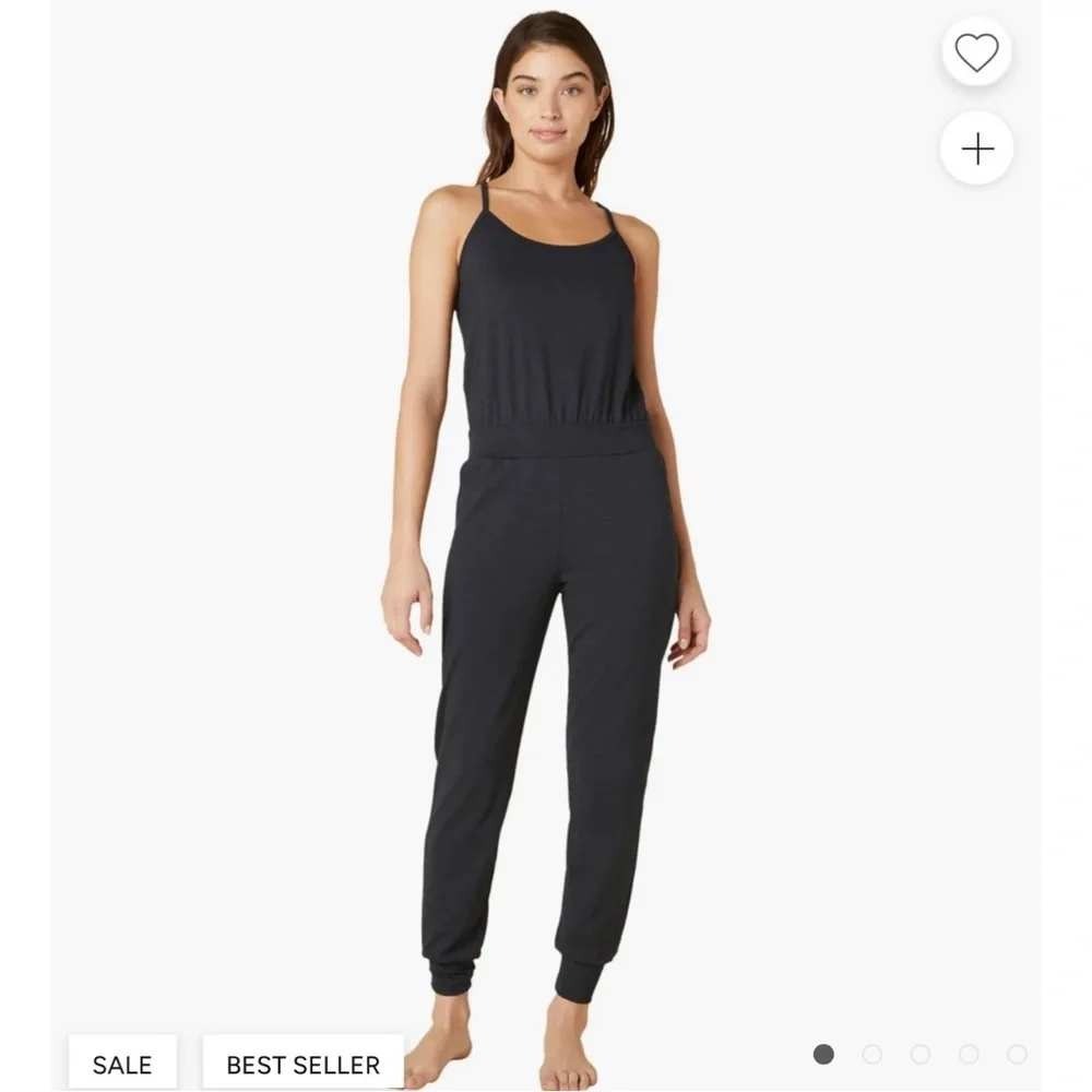 Beyond Yoga Heather Rib Lounge Around Jumpsuit Black S Small Cross Strap Jogger‎